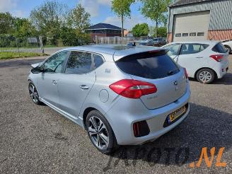 Kia Cee d Cee'd (JDB5), Hatchback 5-drs, 2012 / 2018 1.0i T-GDi 12V 120 picture 3