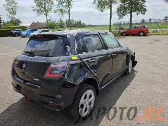 Suzuki Swift Swift (ZCE/ZDE), Hatchback 5-drs, 2023 1.2 VVT 12V Hybrid picture 5