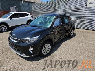Dezmembrări autoturisme Kia Stonic Stonic (YB), SUV, 2017 1.0i T-GDi 12V Eco-Dynamics+ 2024/7
