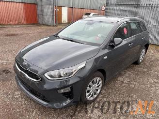 Uttjänta bilar auto Kia Cee d Ceed Sportswagon (CDF), Combi 5-drs, 2018 1.0i T-GDi 12V 2020