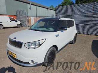 Uttjänta bilar auto Kia Soul Soul II (PS), MPV, 2014 / 2018 EV 2016/1