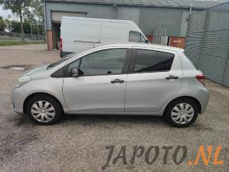 Toyota Yaris Yaris III (P13), Hatchback, 2010 / 2020 1.0 12V VVT-i picture 2