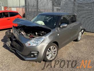 Vrakbiler auto Suzuki Swift Swift (ZC/ZD), Hatchback 5-drs, 2017 1.2 Dual Jet 16V SHVS 2019/11