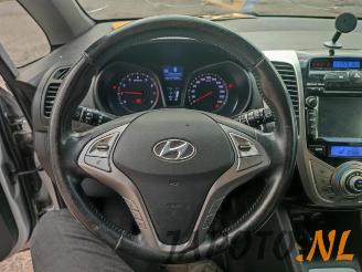 Hyundai Ix20 iX20 (JC), SUV, 2010 / 2019 1.6i 16V picture 12