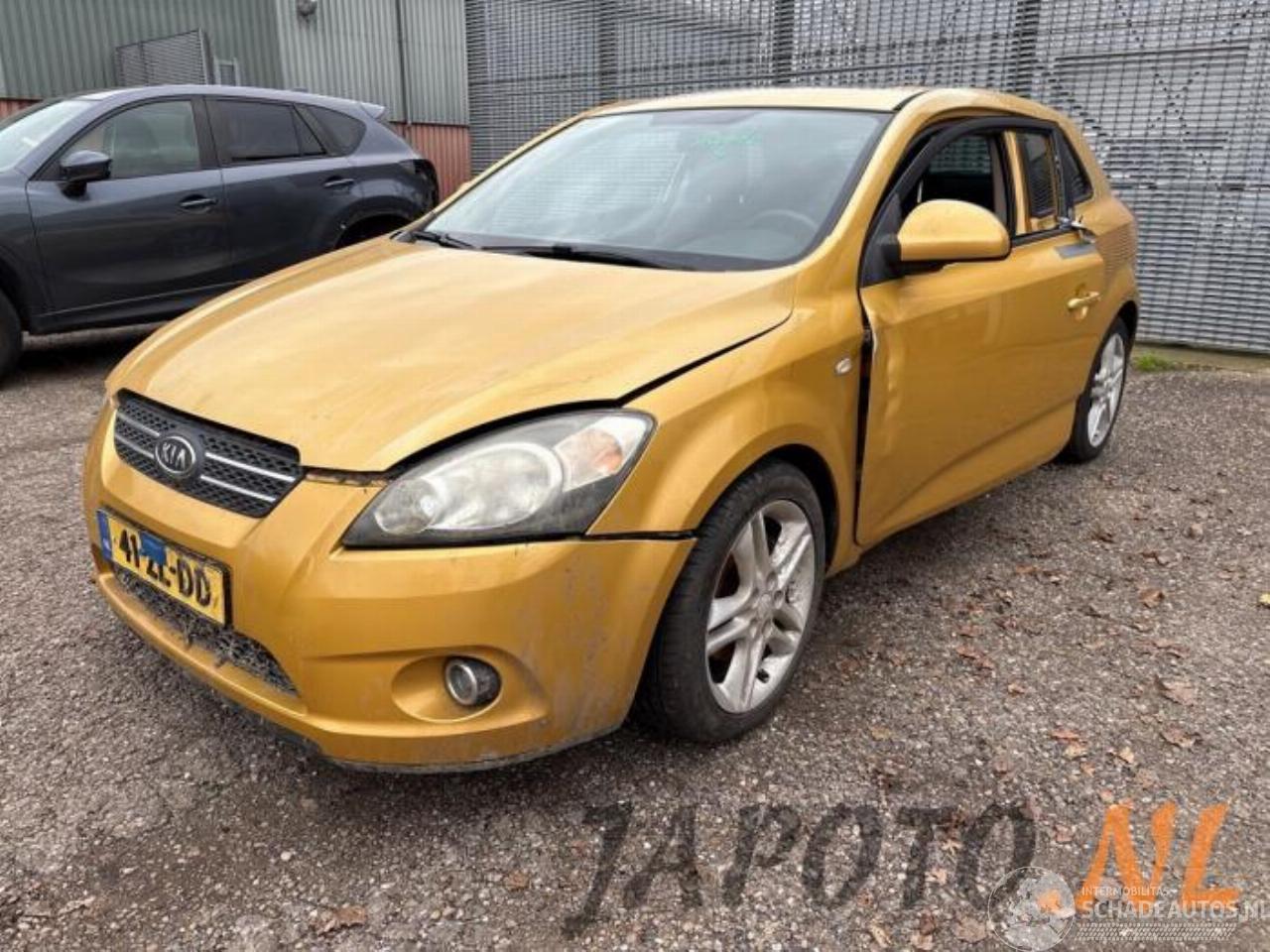 Kia Pro cee d Pro cee'd (EDB3), Hatchback 3-drs, 2008 / 2012 1.6 CVVT 16V