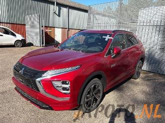 Vrakbiler auto Mitsubishi Eclipse Cross Eclipse Cross (GK/GL), SUV, 2017 2.4 16V PHEV 4x4 2023/11