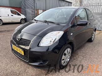 demontáž osobní automobily Toyota Yaris Yaris II (P9), Hatchback, 2005 / 2014 1.3 16V VVT-i 2006/5