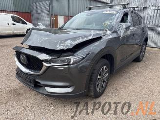 Vrakbiler auto Mazda CX-5 CX-5 II (KF), SUV, 2016 2.2 SkyActiv-D 175 16V 4WD 2021/0