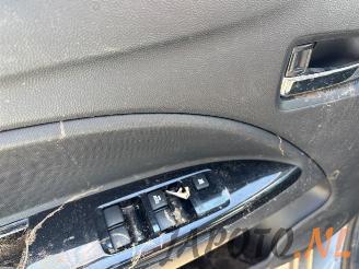 Mitsubishi Space-star Space Star (A0), Hatchback, 2012 1.0 12V picture 13