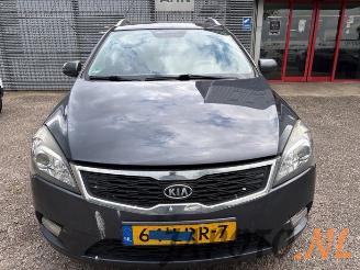Kia Cee d Cee'd Sporty Wagon (EDF), Combi, 2007 / 2012 1.4 16V picture 8