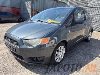 Salvage car Mitsubishi Colt Colt (Z2/Z3), Hatchback, 2004 / 2012 1.3 16V 2009/8
