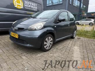Auto da rottamare Toyota Aygo Aygo (B10), Hatchback, 2005 / 2014 1.0 12V VVT-i 2008/11