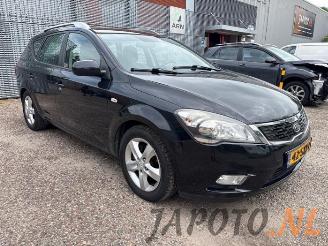 Kia Cee d Cee'd Sporty Wagon (EDF), Combi, 2007 / 2012 1.4 CVVT 16V picture 7