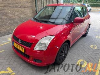 Salvage car Suzuki Swift Swift (ZA/ZC/ZD1/2/3/9), Hatchback, 2005 / 2015 1.5 VVT 16V 2005/11