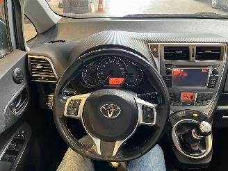 Toyota Verso S 1.3 VVT-i Aspiration picture 18