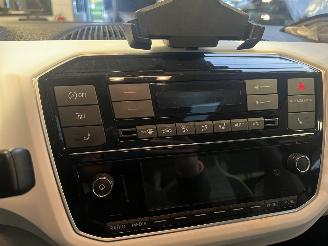 Volkswagen Up! 1.0 TSI High Up! Beats Pano Leer NAP! picture 26