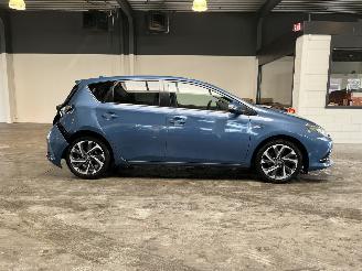 Toyota Auris 1.8 Hybrid Lease Pro picture 6