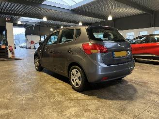 Kia Venga 1.4 CVVT X-tra NL NAP! picture 3