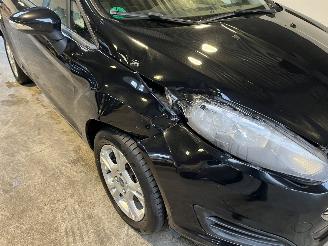Ford Fiesta 1.25 Titanium picture 10