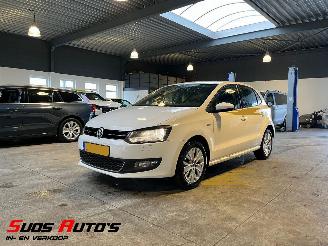 Coche accidentado Volkswagen Polo 1.2 TSI 90 PK! 2013/10