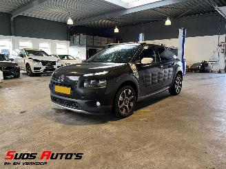 Voiture accidenté Citroën C4 cactus 1.2 PureTech Rip Curl 100.000 NAP! 2016/8