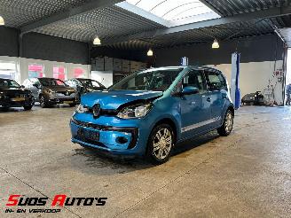 krockskadad bil auto Volkswagen Up! 1.0 BMT move up! 2020/1