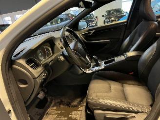 Volvo V-60 2.4 D5 Twin Engine Special Edition picture 17