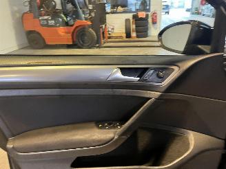 Volkswagen Golf 1.2 TSI Trendline picture 19