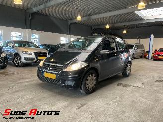 skadebil auto Mercedes A-klasse 170 Classic NAP + APK! 2006/2