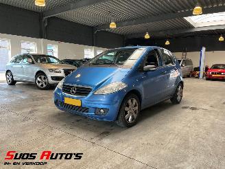 skadebil auto Mercedes A-klasse 150 Classic NAP + APK! 2006/9