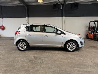 Opel Corsa 1.2-16V Berlin picture 6