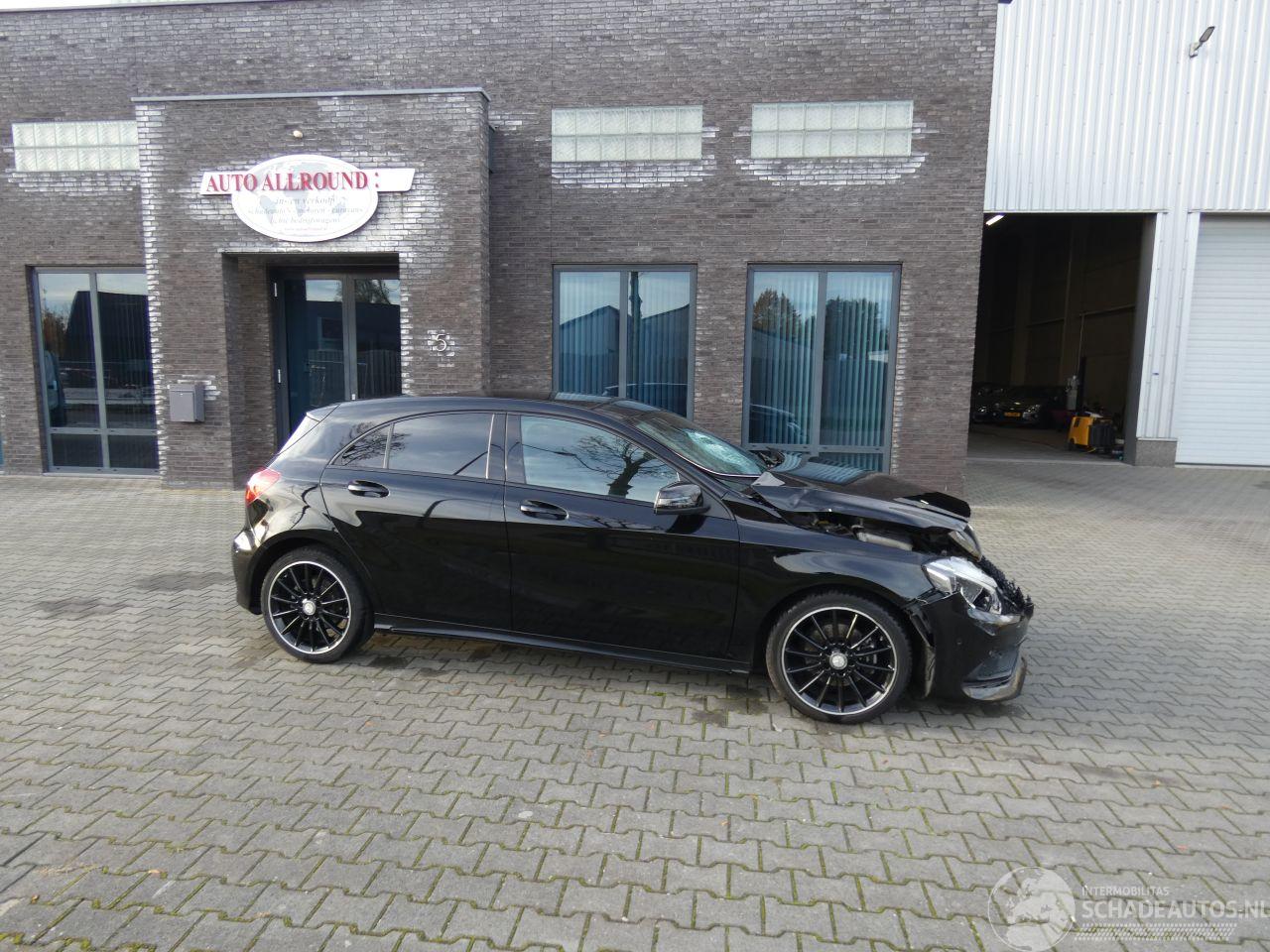 Mercedes A-klasse 180 Ambition AMG line