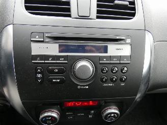 Suzuki SX4 1.6 Exclusive picture 20