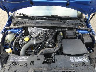 Renault Clio Estate 1.2 GT picture 21