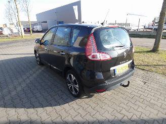 Renault Scenic 1.4 TCE Bns Sport picture 8