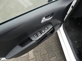 Kia Picanto 1.0 CVVT ComfortPlusLine Navigator picture 12