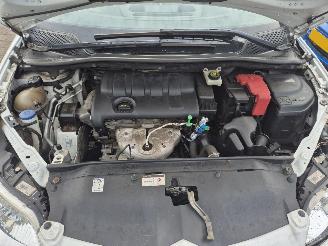 Citroën C4 Berline (LC) Hatchback 5-drs 1.4 16V (ET3J4(KFU)) [66kW][90PK] 5-BAK picture 8