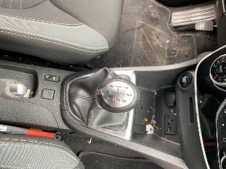 Renault Clio IV Estate/Grandtour (7R) Combi 5-drs 0.9 Energy TCE 90 12V (H4B-408(H4B-B4)) [66kW] picture 5