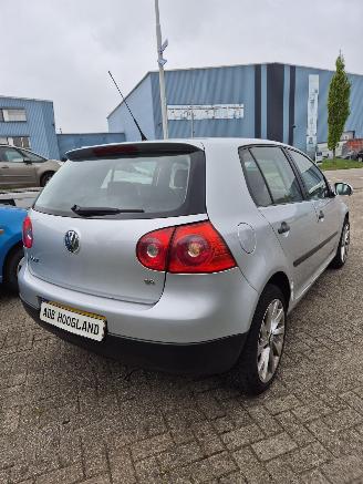 Volkswagen Golf (1K1) Hatchback 1.6 (BSE) [75kW] picture 6