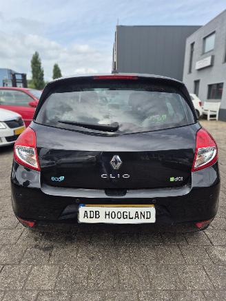 Renault Clio III (BR/CR) Hatchback 1.5 dCi FAP (K9K-770(K9K-67)) [65kW] 5-BAK picture 4