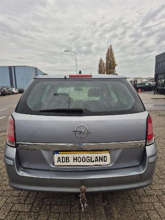 Opel Astra H SW (L35) Combi 1.6 16V Twinport (Z16XEP(Euro 4)) [77kW] picture 6