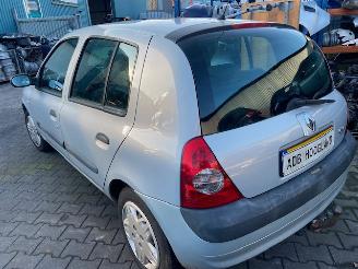 Renault Clio II (BB/CB) Hatchback 1.4 16V (K4J-710) [72kW] 5-BAK picture 3