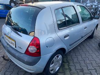 Renault Clio II (BB/CB) Hatchback 1.4 16V (K4J-710) [72kW] 5-BAK picture 5