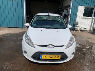 Ford Fiesta Fiesta 6 (JA8) Hatchback 1.4 16V (SPJA(Euro 4)) [71kW] picture 2