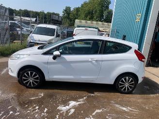 Ford Fiesta Fiesta 6 (JA8) Hatchback 1.4 16V (SPJA(Euro 4)) [71kW] picture 8