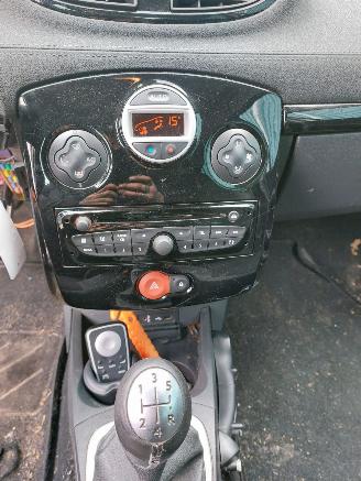 Renault Clio Clio III Estate/Grandtour (KR) Combi 1.5 dCi FAP (K9K-770(K9K-67)) [65kW] picture 8