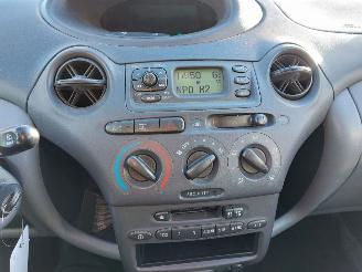 Toyota Yaris Yaris (P1) Hatchback 1.3 16V VVT-i picture 11