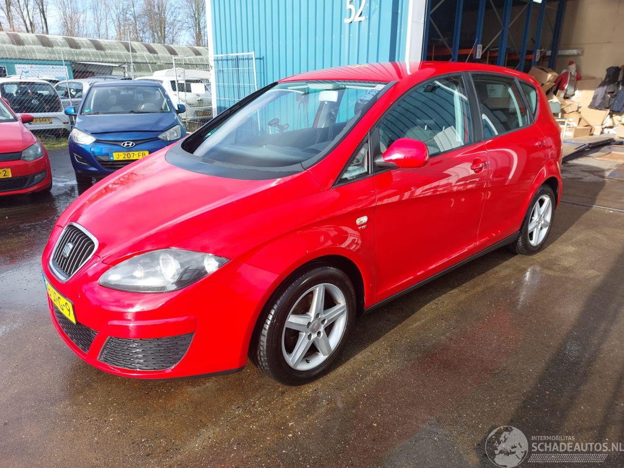 Seat Altea Altea (5P1) MPV 1.4 TSI 16V (CAXC)