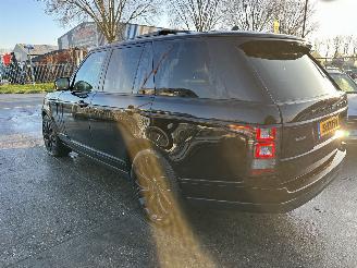 Damaged car Land Rover Range Rover 4.4 SDV8 250KW Autobiography Pano Clima Navi 2016/10