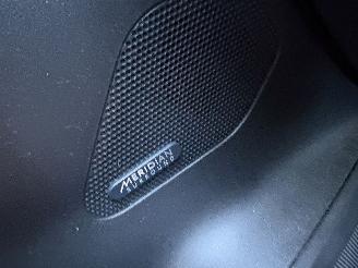 Jaguar F-Pace 2.0D 132KW Autom. Pano Clima Navi AWD Portfolio NAP picture 20